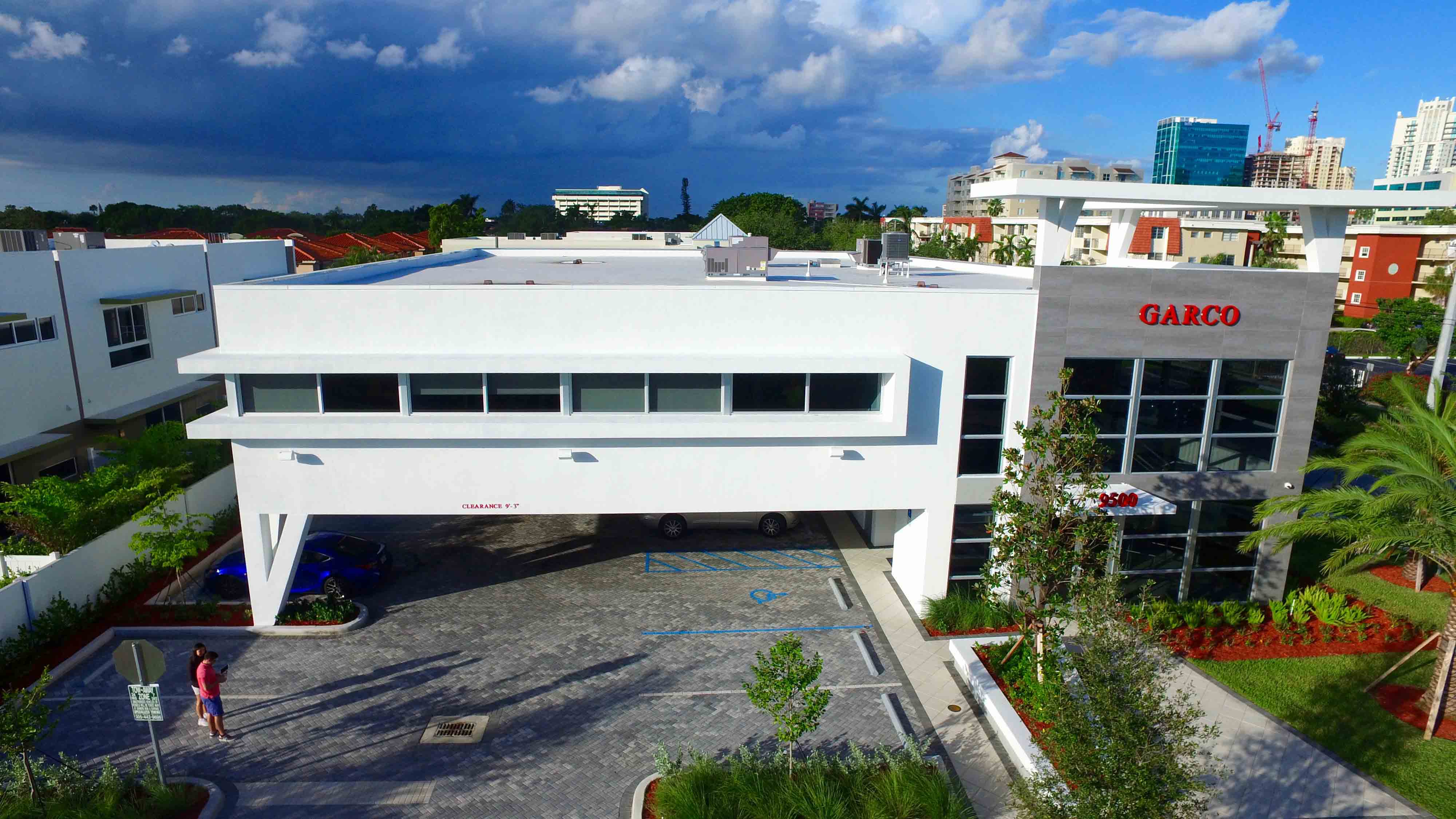 Garco Offices PhorcysBuilders Corp.